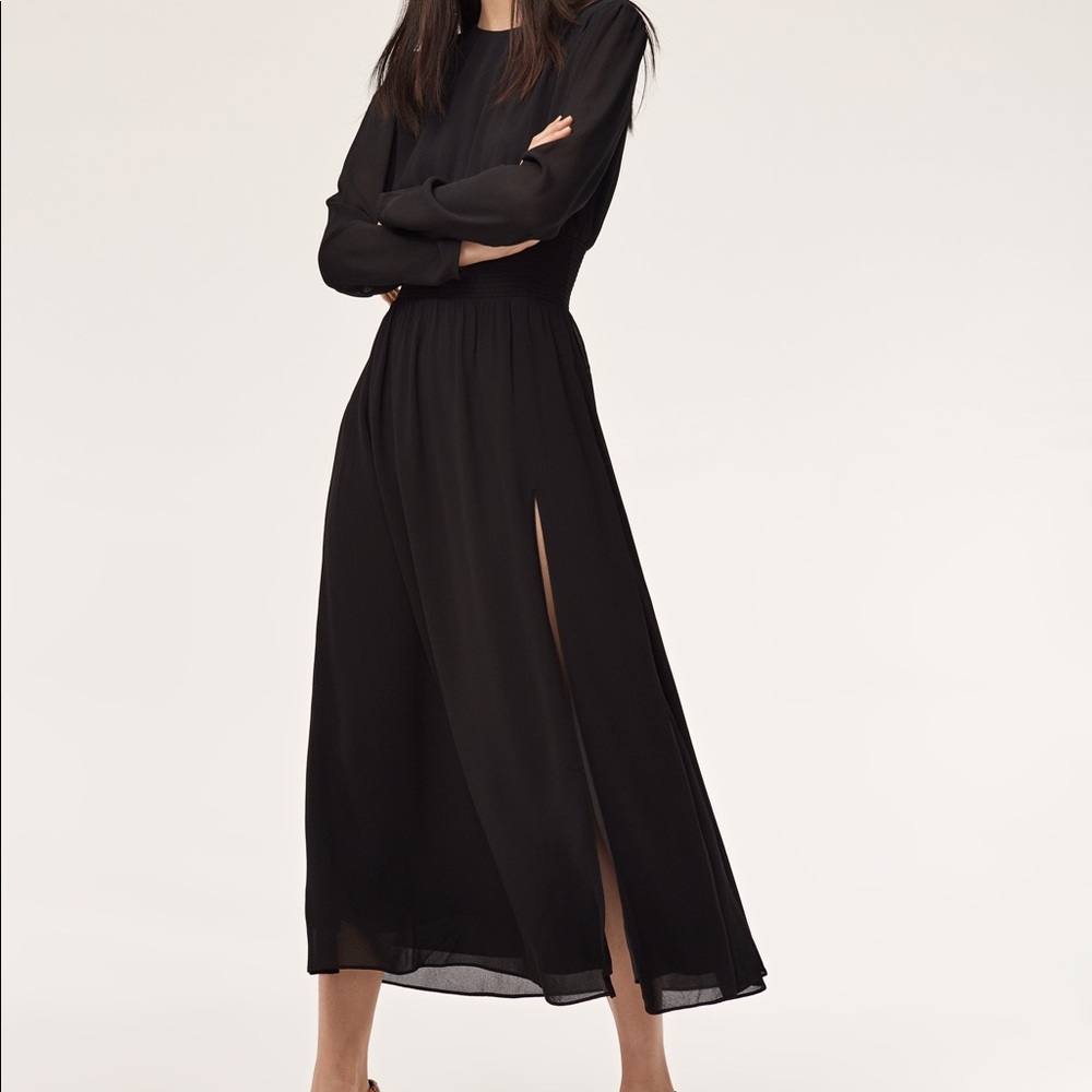 Aritzia Wilfred Tilda black midi dress size M
